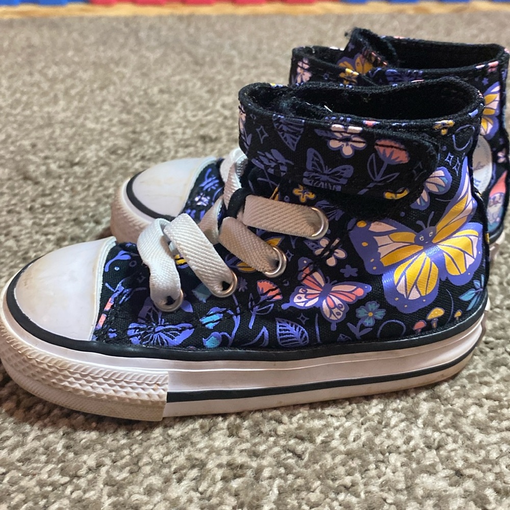 Converse Chuck Taylor All Star High Top Butterfly Sneakers Toddler size 5